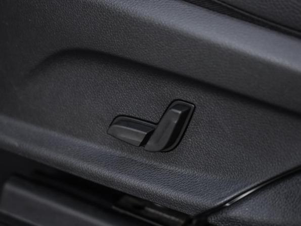 Mercedes-Benz GLC I (X253) Рестайлинг с пробегом 2022 года, цена 4 989 000 рублей, 43719 км, внедорожник, Автокод Объявления