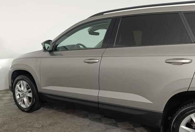Skoda Karoq I с пробегом 2021 года, цена 2 380 000 рублей, 134022 км, внедорожник, Автокод Объявления