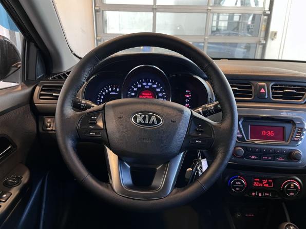 Kia Rio III с пробегом 2015 года, цена 845 000 рублей, 109920 км, седан, Автокод Объявления