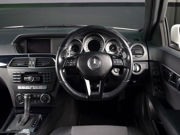 Mercedes-Benz C-Класс III (W204) Рестайлинг с пробегом 2012 года, цена 1 390 997 рублей, 107807 км, универсал, Автокод Объявления