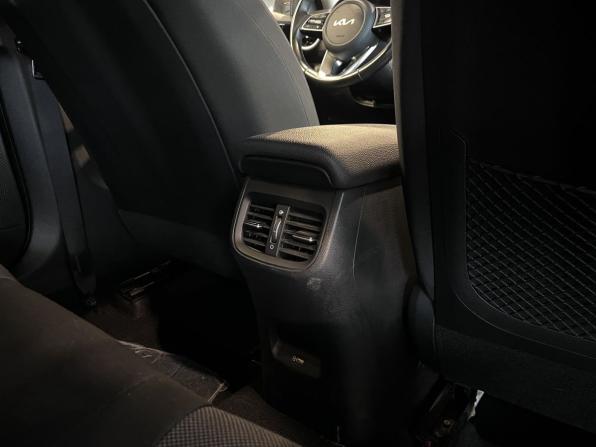 Kia Cerato IV Рестайлинг с пробегом 2021 года, цена 2 128 000 рублей, 80564 км, седан, Автокод Объявления