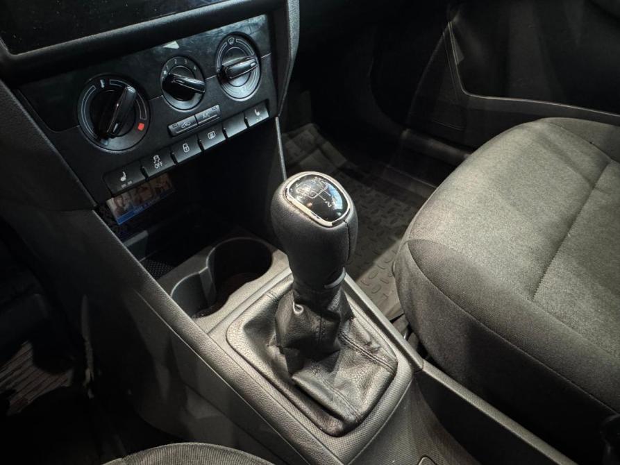 Skoda Rapid I Рестайлинг Волжский  - изображение 17