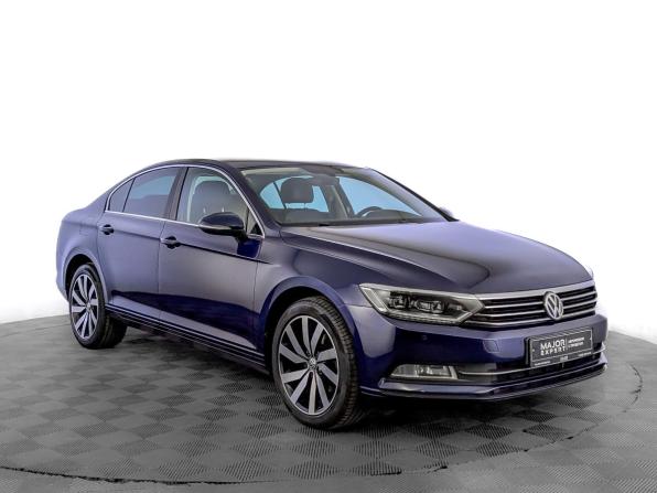 Volkswagen Passat B8 с пробегом 2019 года, цена 2 400 000 рублей, 128087 км, седан, Автокод Объявления