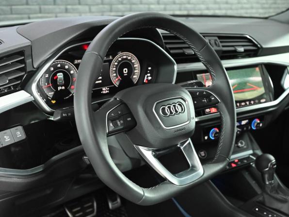 Audi Q3 II (F3) с пробегом 2025 года, цена 4 180 000 рублей, 74 км, внедорожник, Автокод Объявления