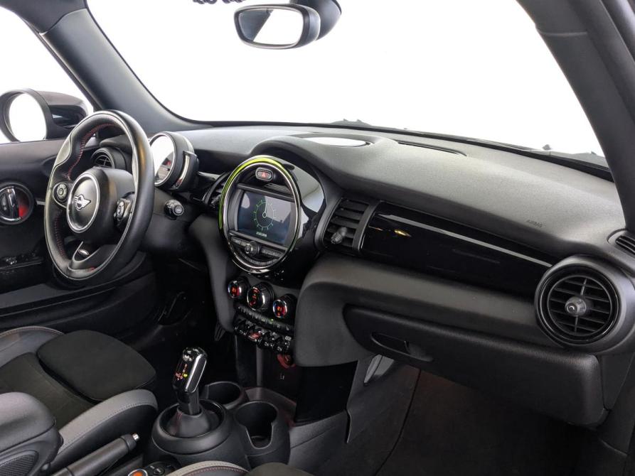 Mini Hatch III (F55/F56) Рестайлинг Москва  - изображение 13