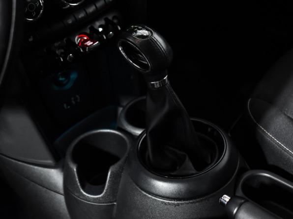 Mini Hatch III (F55/F56) с пробегом 2014 года, цена 1 498 600 рублей, 107000 км, хэтчбек, Автокод Объявления