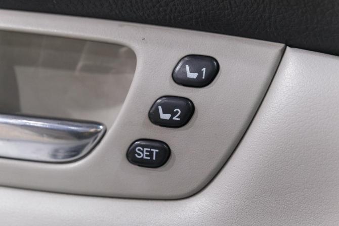 Lexus RX II с пробегом 2005 года, цена 1 299 000 рублей, 330000 км, внедорожник, Автокод Объявления