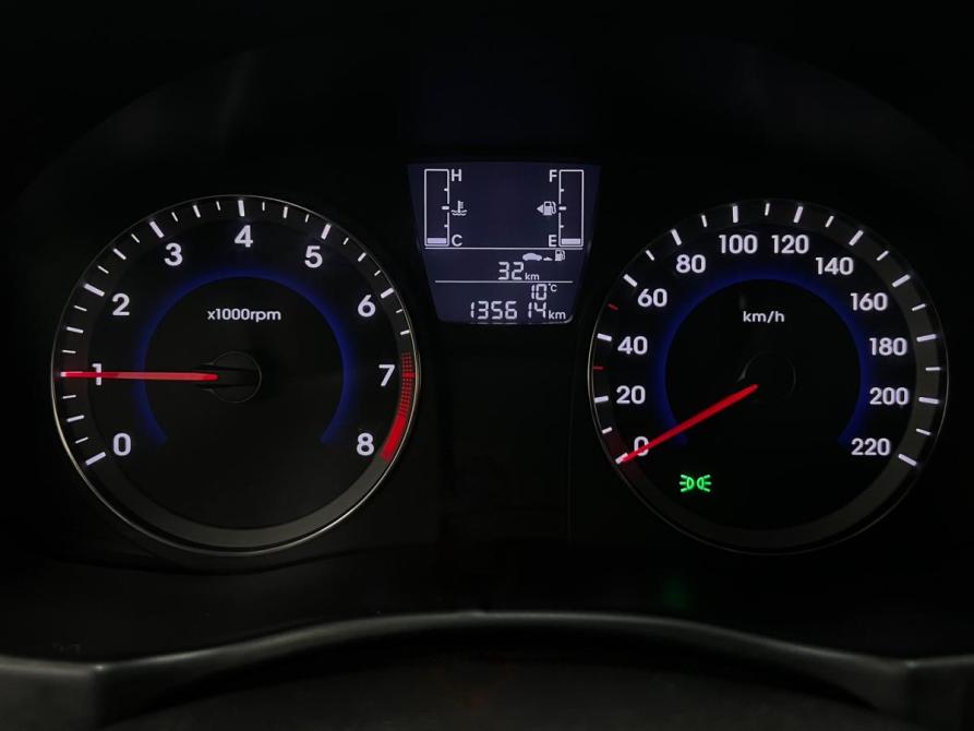 Hyundai Solaris I Рестайлинг Казань  - изображение 13
