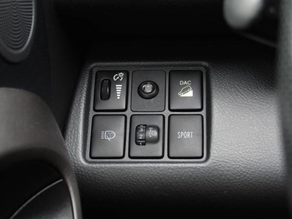 Toyota RAV4 III (XA30) Рестайлинг с пробегом 2011 года, цена 1 619 000 рублей, 95861 км, внедорожник, Автокод Объявления