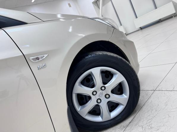 Hyundai Solaris I с пробегом 2011 года, цена 625 000 рублей, 163320 км, хэтчбек, Автокод Объявления