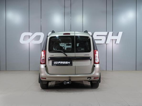 Lada (ВАЗ) Largus I с пробегом 2015 года, цена 679 000 рублей, 112109 км, универсал, Автокод Объявления