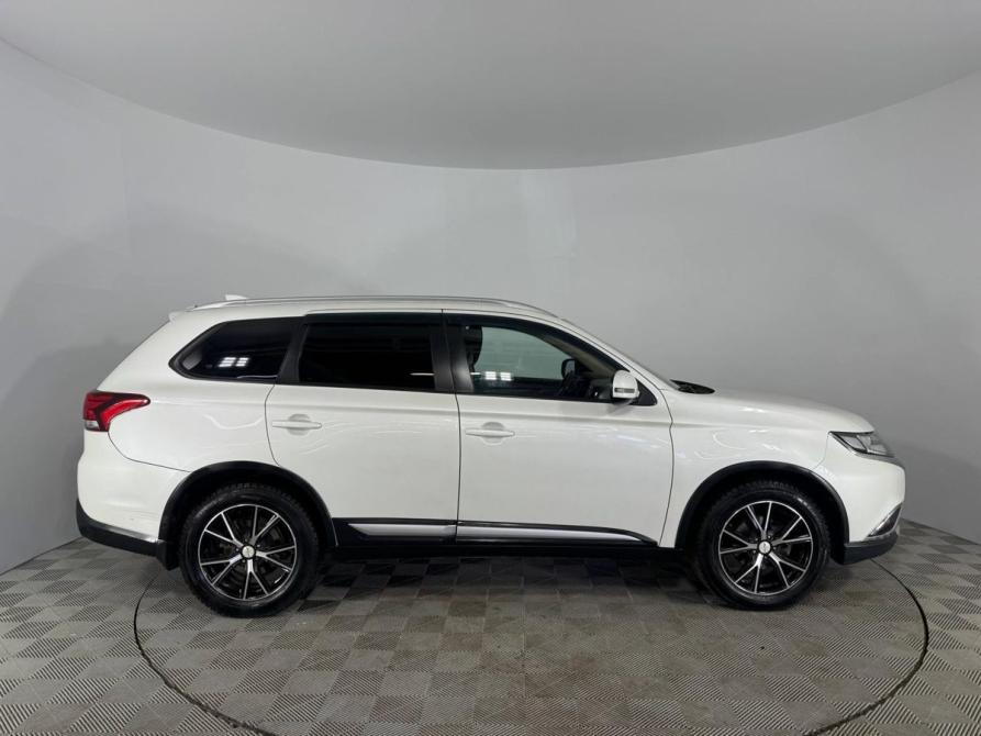 Mitsubishi Outlander III Рестайлинг 2 Ногинск  - изображение 4