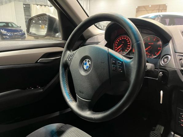 BMW X1 I (E84) Рестайлинг с пробегом 2013 года, цена 1 300 000 рублей, 179040 км, внедорожник, Автокод Объявления