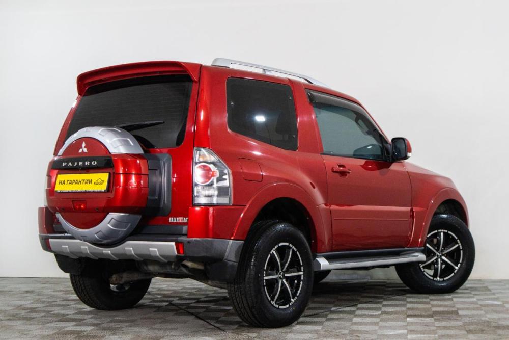 Mitsubishi Pajero IV Сургут  - изображение 5