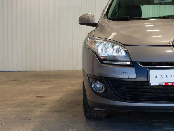 Renault Megane III Рестайлинг с пробегом 2013 года, цена 905 000 рублей, 159390 км, хэтчбек, Автокод Объявления