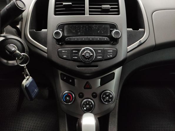 Chevrolet Aveo II с пробегом 2013 года, цена 695 000 рублей, 108328 км, седан, Автокод Объявления