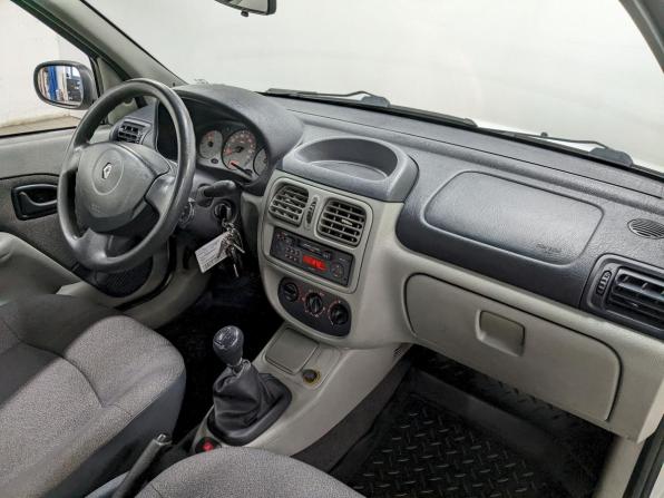 Renault Symbol I Рестайлинг с пробегом 2005 года, цена 550 000 рублей, 43000 км, седан, Автокод Объявления