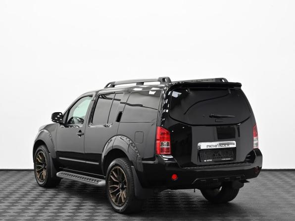 Nissan Pathfinder III Рестайлинг с пробегом 2011 года, цена 1 449 000 рублей, 357000 км, внедорожник, Автокод Объявления