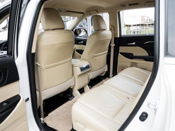 Toyota Highlander III (XU50) с пробегом 2014 года, цена 2 525 000 рублей, 205891 км, внедорожник, Автокод Объявления