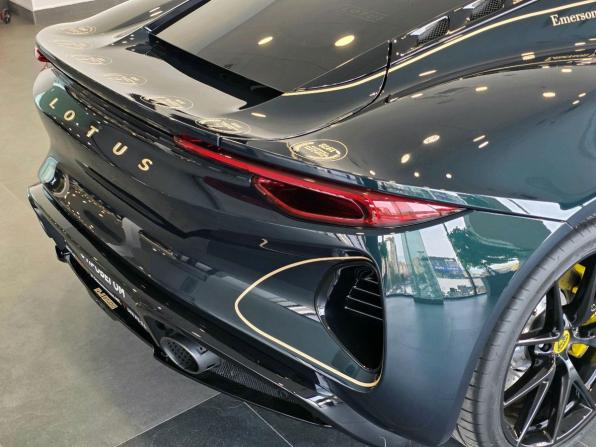 Lotus Emira с пробегом 2023 года, цена 15 000 000 рублей, 3646 км, купе, Автокод Объявления