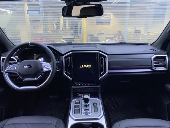 JAC T9 с пробегом 2025 года, цена 3 099 000 рублей, 6000 км, offers.body_type.unknown, Автокод Объявления