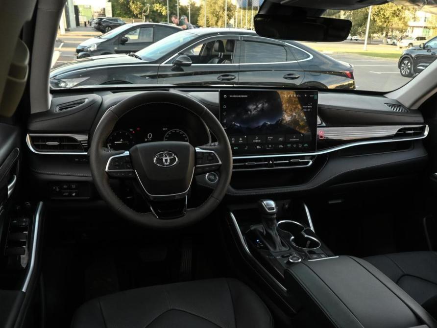 Toyota Highlander IV (XU70) Волгоград  - изображение 6