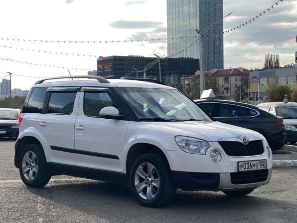 Skoda Yeti I с пробегом 2013 года, цена 795 000 рублей, 236989 км, внедорожник, Автокод Объявления