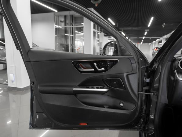 Mercedes-Benz C-Класс V (W206) с пробегом 2023 года, цена 5 900 000 рублей, 20400 км, седан, Автокод Объявления
