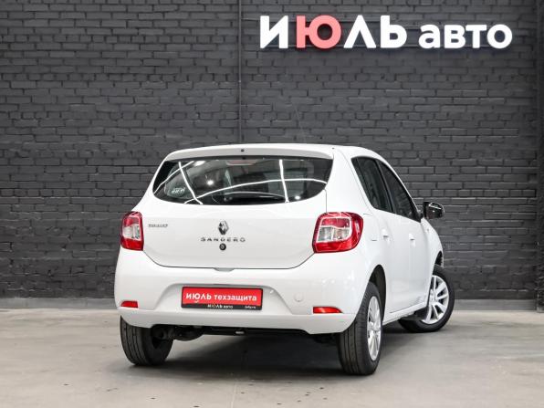 Renault Sandero II Рестайлинг с пробегом 2019 года, цена 1 190 000 рублей, 96096 км, хэтчбек, Автокод Объявления