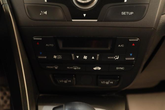 Honda Civic IX с пробегом 2012 года, цена 1 299 000 рублей, 145100 км, хэтчбек, Автокод Объявления