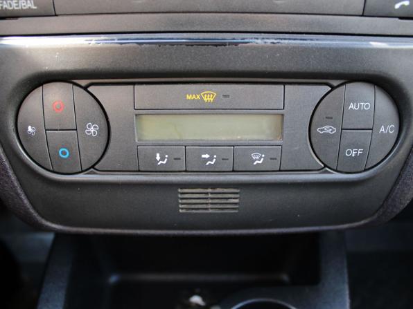 Ford Fusion I Рестайлинг с пробегом 2008 года, цена 249 000 рублей, 402336 км, хэтчбек, Автокод Объявления
