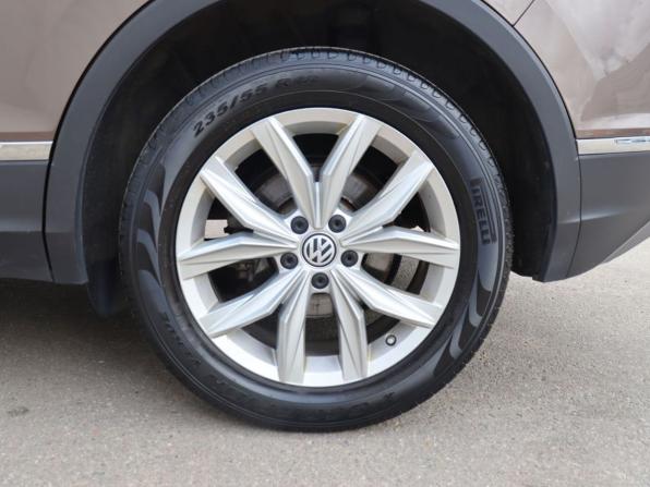Volkswagen Tiguan II с пробегом 2018 года, цена 2 320 000 рублей, 145000 км, внедорожник, Автокод Объявления