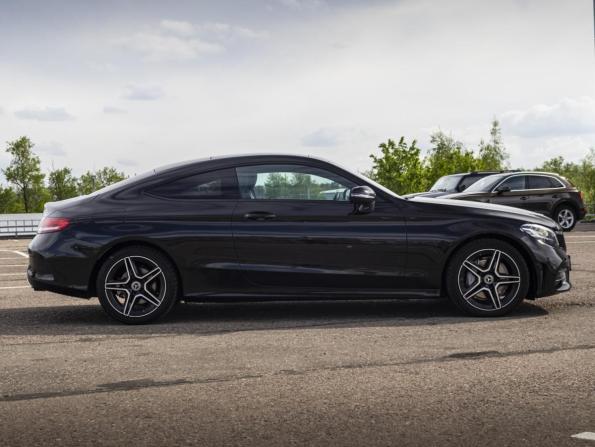 Mercedes-Benz C-Класс IV (W205) Рестайлинг с пробегом 2019 года, цена 3 189 000 рублей, 94407 км, купе, Автокод Объявления