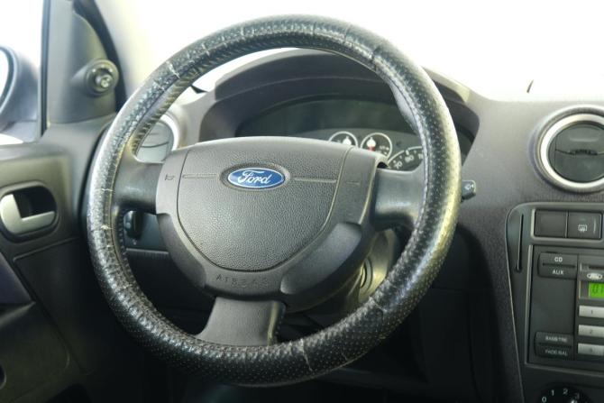 Ford Fusion I Рестайлинг с пробегом 2007 года, цена 429 000 рублей, 287000 км, хэтчбек, Автокод Объявления