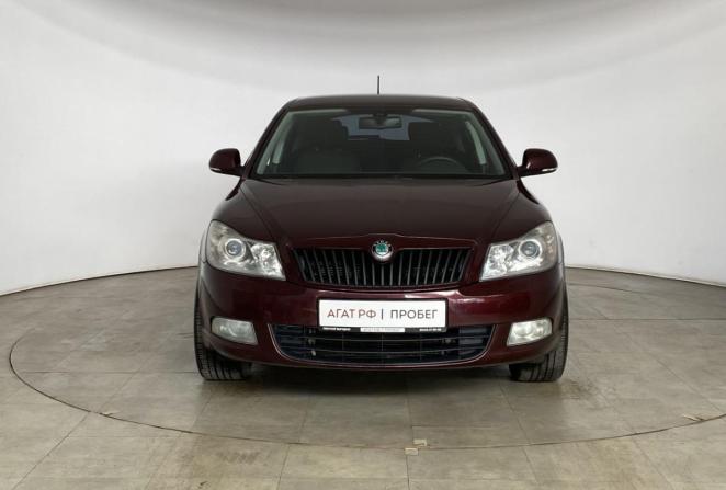 Skoda Octavia II (A5) Рестайлинг с пробегом 2012 года, цена 835 000 рублей, 274560 км, лифтбек, Автокод Объявления