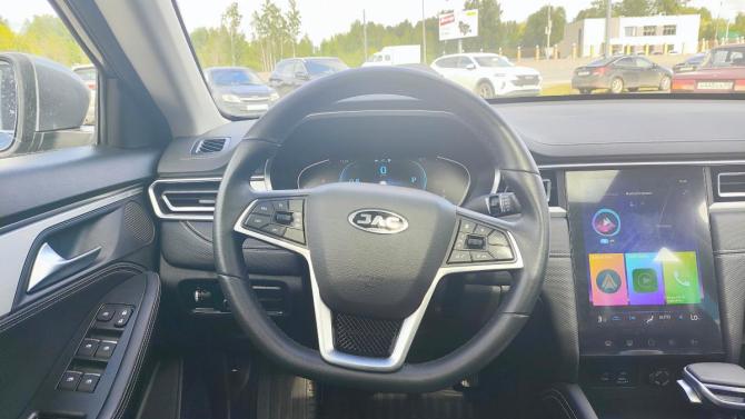 JAC J7 I с пробегом 2023 года, цена 1 684 000 рублей, 13800 км, хэтчбек, Автокод Объявления