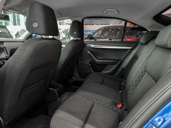 Skoda Octavia III (A7) Рестайлинг с пробегом 2018 года, цена 1 330 000 рублей, 138926 км, лифтбек, Автокод Объявления