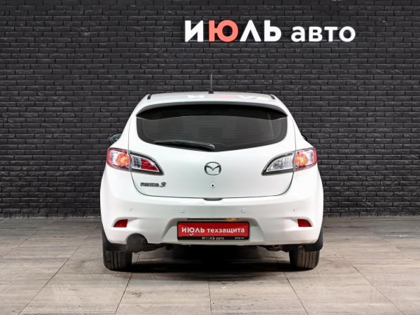 Mazda 3 II (BL) Рестайлинг с пробегом 2012 года, цена 1 000 000 рублей, 194758 км, хэтчбек, Автокод Объявления