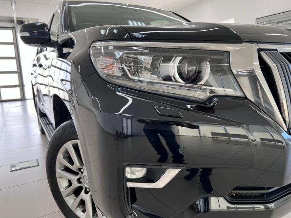 Toyota Land Cruiser Prado 150 Series Рестайлинг 2 с пробегом 2017 года, цена 4 300 000 рублей, 281170 км, внедорожник, Автокод Объявления