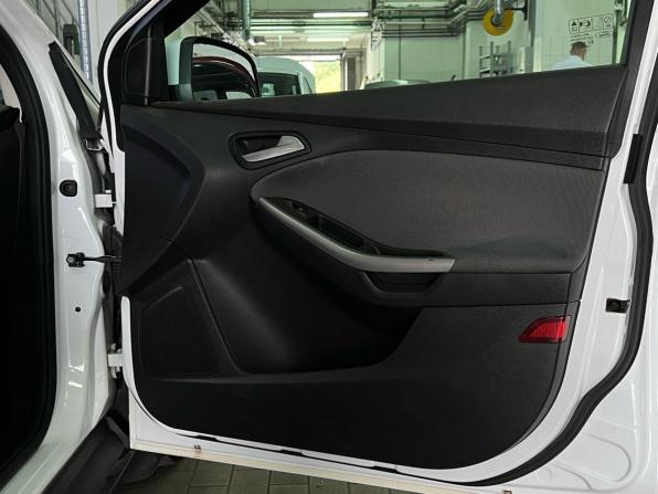 Ford Focus III с пробегом 2012 года, цена 720 000 рублей, 140227 км, хэтчбек, Автокод Объявления