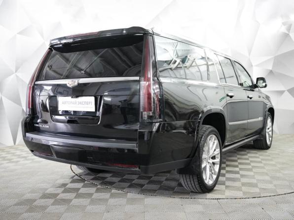 Cadillac Escalade IV с пробегом 2017 года, цена 5 350 000 рублей, 81684 км, внедорожник, Автокод Объявления