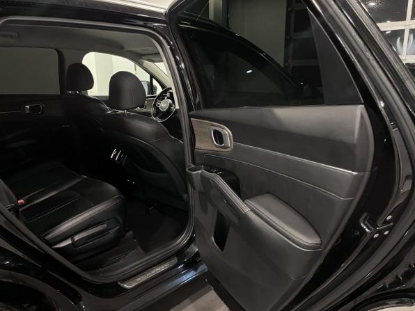 Kia Sorento IV с пробегом 2021 года, цена 3 650 000 рублей, 136187 км, внедорожник, Автокод Объявления
