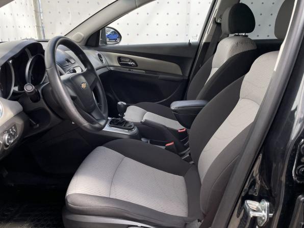 Chevrolet Cruze I Рестайлинг с пробегом 2013 года, цена 810 000 рублей, 177053 км, хэтчбек, Автокод Объявления