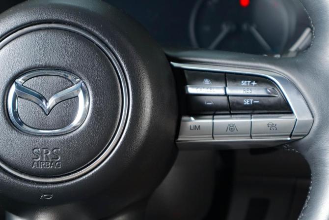 Mazda MX-30 I с пробегом 2020 года, цена 2 369 000 рублей, 17200 км, внедорожник, Автокод Объявления