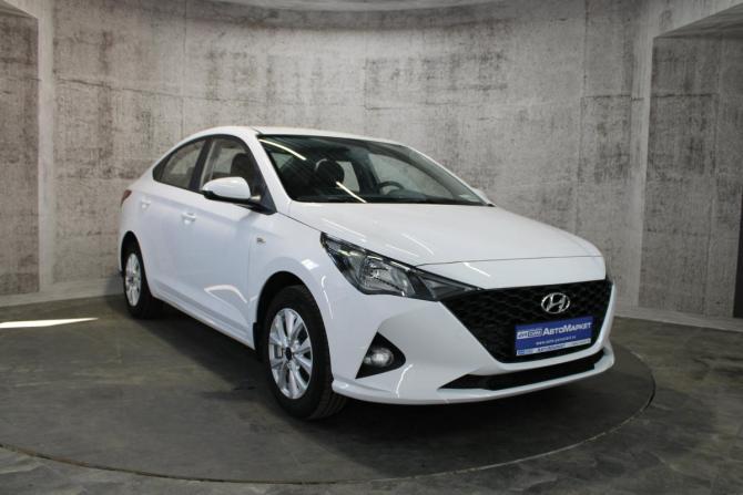 Hyundai Solaris II Рестайлинг с пробегом 2021 года, цена 1 745 000 рублей, 46324 км, седан, Автокод Объявления