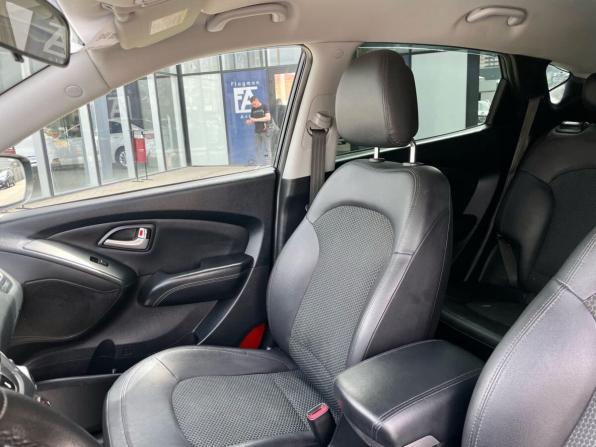 Hyundai ix35 I с пробегом 2012 года, цена 1 290 000 рублей, 143270 км, внедорожник, Автокод Объявления
