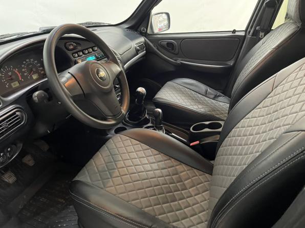 Chevrolet Niva I Рестайлинг с пробегом 2015 года, цена 699 000 рублей, 130910 км, внедорожник, Автокод Объявления