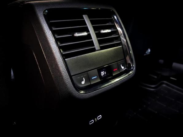 Skoda Octavia IV (A8) с пробегом 2021 года, цена 2 410 000 рублей, 39440 км, лифтбек, Автокод Объявления