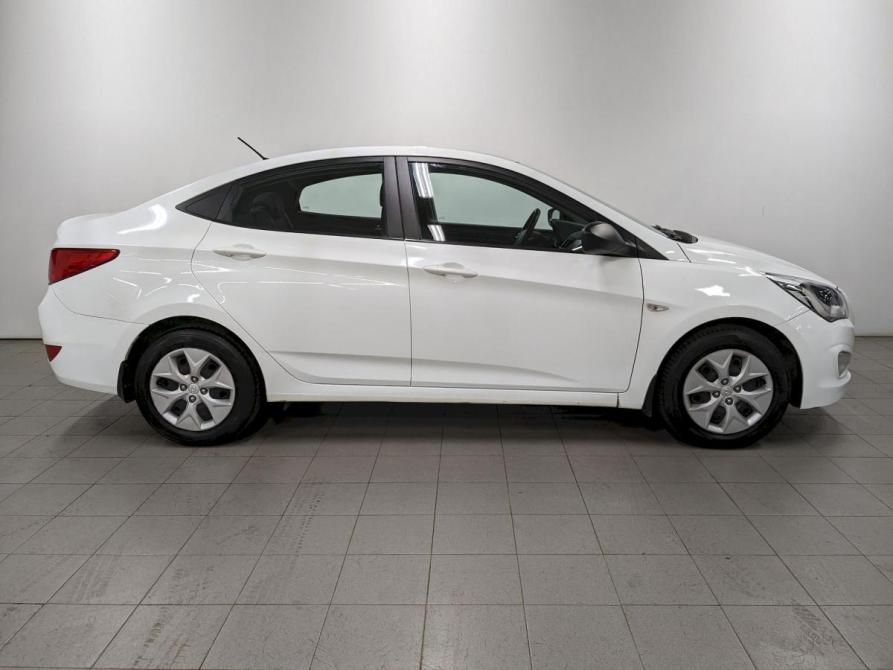 Hyundai Solaris I Рестайлинг Москва  - изображение 4