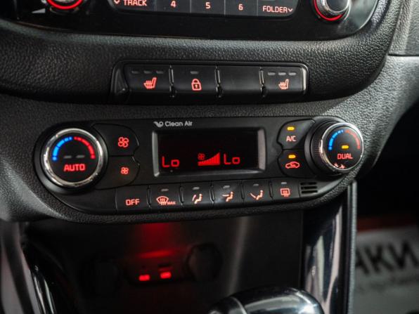 Kia Ceed II с пробегом 2013 года, цена 899 000 рублей, 174381 км, универсал, Автокод Объявления